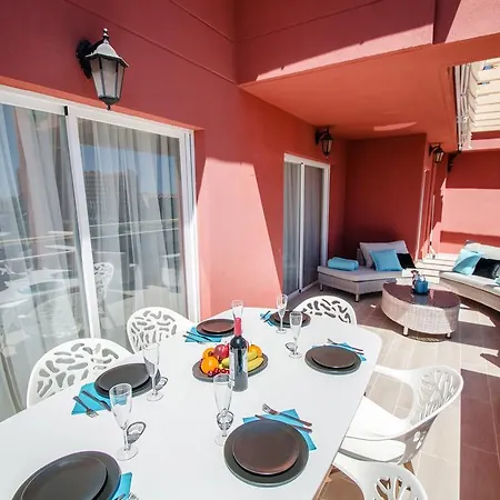 Gorgeous 170 Sq.m. Penthouse With Sea View Terraces Appartement